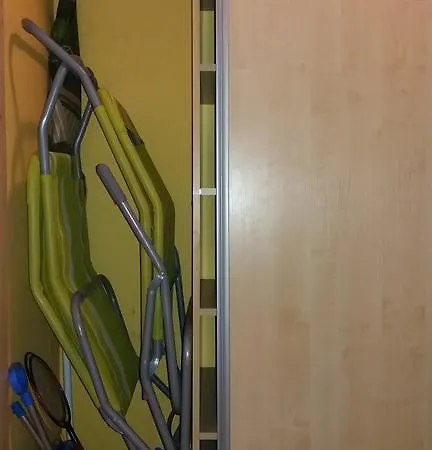 アパート Family Friendly Lipowa 9 ソポト